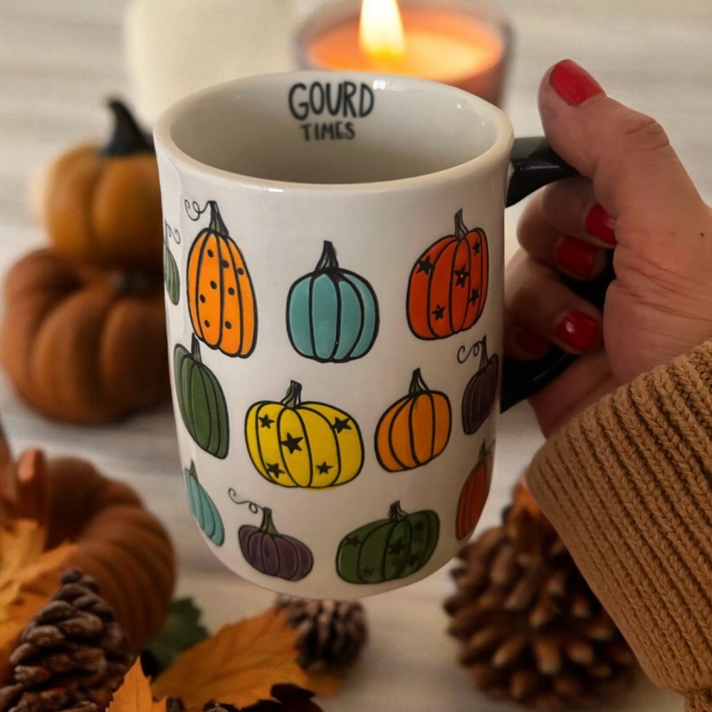 Pumpkins mug NWT